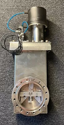 MDC Vacuum 6'' ConFlat Flange Pneumatic Gate Valve PN: GV-4000V-P • $990