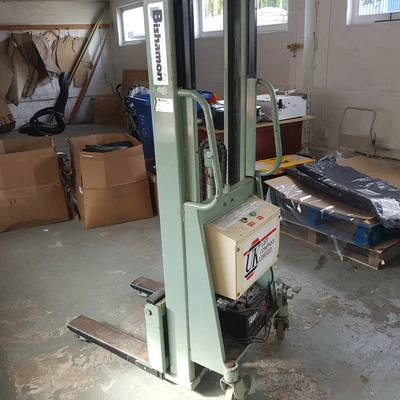 £600 • Buy Electric Pallet Truck Forklift