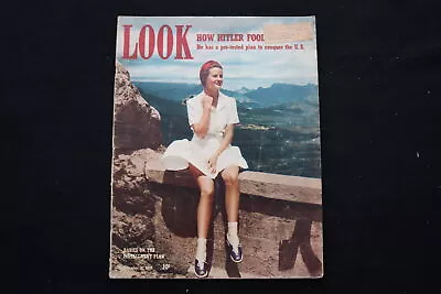 1940 December 31 Look Magazine - Henrietta Clark Cover - E 10159 • $75