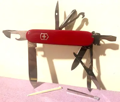 Victorinox Super Tinker Swiss Army Red Multi-Tool 91MM Knife - Great Condition • $19.99