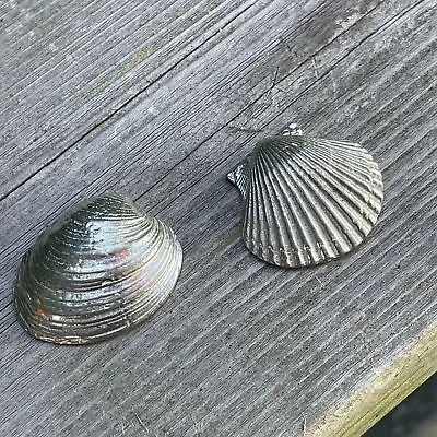 2 Small 1.5  Scallop & Clam Cast Pewter W Believe In Miracles Enjoy The Moment • $10