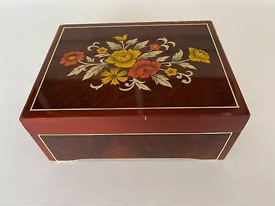 Vintage Japanese Wooden Musical Jewellery Box   Floral   • $40