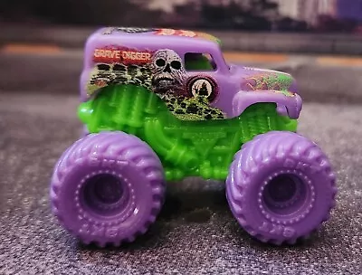 Monster Jam Mini Grave Digger .... • $8.99