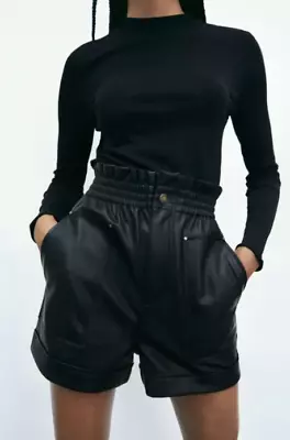 $19 • Buy Zara Faux Leather Shorts Black Size 4
