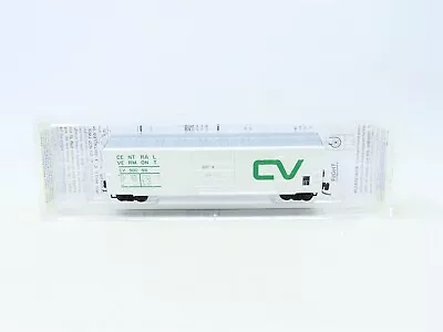 Z Scale Micro-Trains MTL 511 00 061 CV Central Vermont 50' Box Car #50096 • $29.95