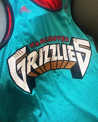 Vintage Vancouver Grizzlies Adidas NBA Jersey Large • $19