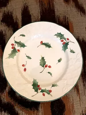 Mikasa English Countryside “Season’s Holly” Dessert Plate • $10