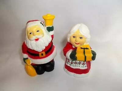 Set Of Adorable Vintage Christmas Santa & Mrs. Claus Salt & Pepper Shakers • $4.83