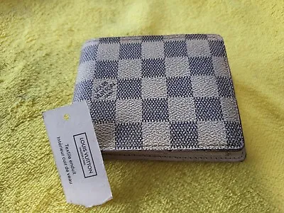 Louis Vuitton  Wallet • $220