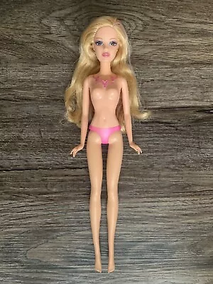 Barbie Mariposa Magic Wings Doll • $10