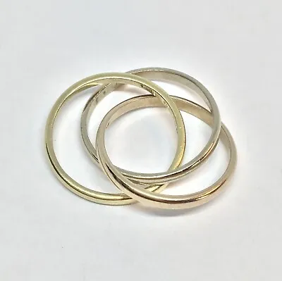18 Carat Gold Russian Wedding Ring. Hallmarked London 1992. • £495