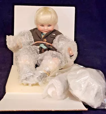 Marie Osmond  Baby Wizard Of Oz Tiny Tot  5  Doll In Box With COA #2400 • $50