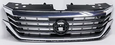 OEM Volkswagen Passat S SE SEL Grille 561-853-651-BD Scratches • $134.29