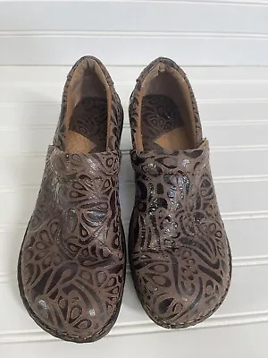 Born BOC Womens Slip-On Clogs Shoes Size 8/39 Comfort Art To Wear Brown • $14