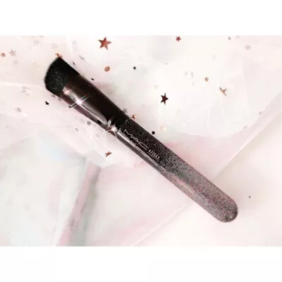 MAC COSMETICS Limited Edition Dazzle Black Holiday Foundation Brush 472SES NEW • $24.44