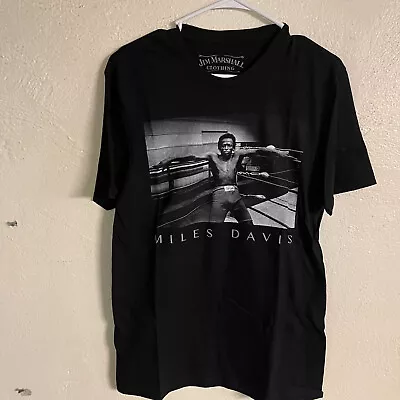 Band T-Shirt - MILES DAVIS - Boxing Ring - Black - Medium • $24.99