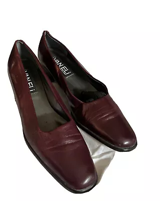 Van Eli Brown Womens Shoes 7.5 AA • $5.99
