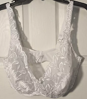 BALI #3373 White Sheer Lace 42DD Underwire Bra Everyday Sexy Support Stretch • $11.99