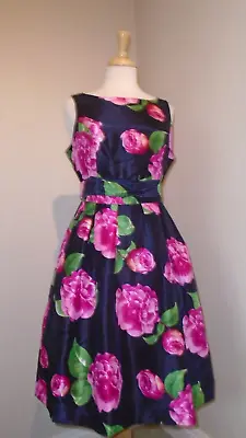 £15 • Buy £15 Starting Price !!  JESSICA HOWARD Stunning Fit & Flare Floral Dress. Size 14