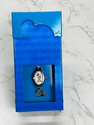 Disney Store Woman's Minnie Mouse Watch Wristwatch Chain Band New • $34.99