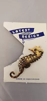 Vintage Seahorse Brooch Pin • $0.99