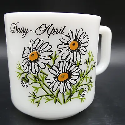 Daisy April Birthday Month Flower Milk Glass Mug Vintage Brockway Kitsch Gift • $16.98