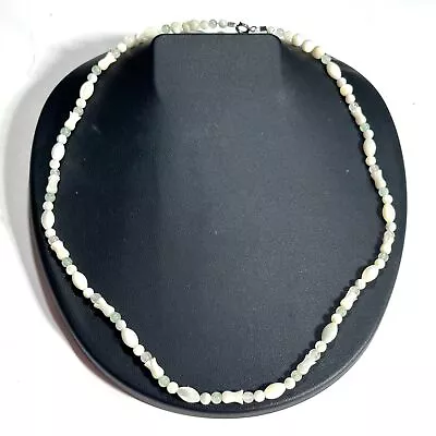 Vintage Mother Of Pearl Tulip Pale Faux Jade & Clear Beaded Strand Necklace • $14.24