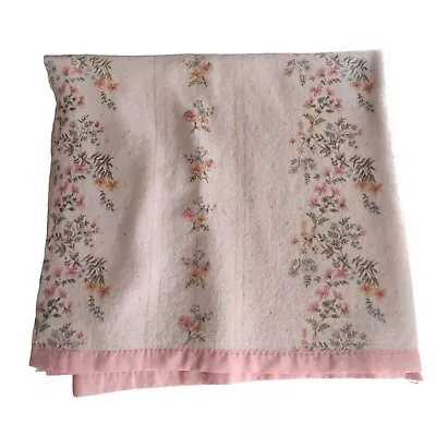 Vintage Satin Edge Twin Blanket 70x90 White Pink Cottage Floral Print Acrylic  • $45