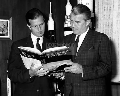 Wernher Von Braun And Frederick Ordway Look At Book - 8x10 Nasa Photo (zz-154) • $8.87