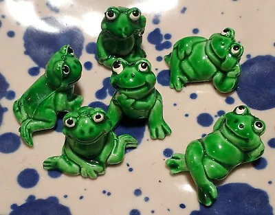 Six (6) Cute Little Plastic Green Frogs Vintage • $9