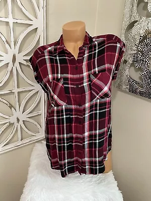 EXPRESS Small PLAID PRINT CHEST POCKETS SLEEVELESS BUTTON UP TOP • £2.36