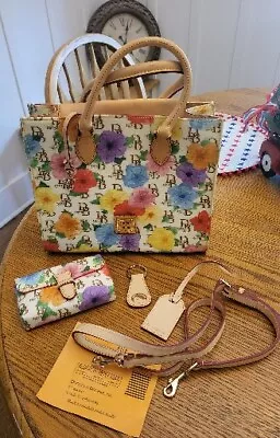 Dooney & Bourke 1975 Hibiscus Floral Janine Handbag Wallet Accessories NEW • $185.99