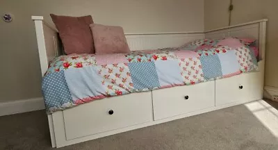 IKEA Hemnes Day Bed White With 2 Mattresses • £35