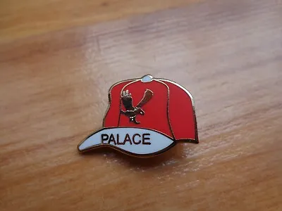 £2.99 • Buy Classic Crystal Palace Fc Eagle Crest On Hat Enamel Football Pin Badge