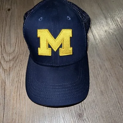 University Of Michigan Wolverines College NIKE Swoosh Legacy91  Fitted Hat Cap • $14.95