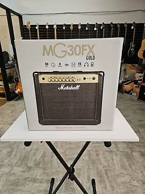 Marshall MG Gold MMG30GFXU 30W 1x10 Inch Electric Guitar Combo Amplifier - Black • $299.99