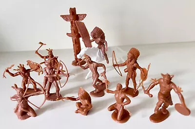 MARX FORT APACHE CARAMEL INDIANS -Lot Of 16 In 14 POSES - VERY GOOD LOT - WOW!! • $7.99