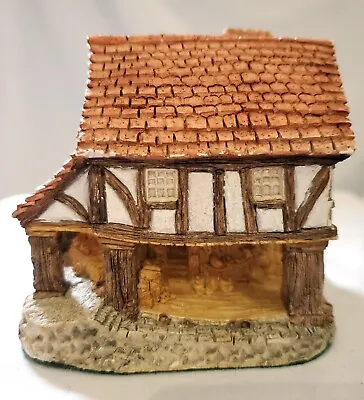 David Winter Cottage LITTLE MARKET Miniature Village Shop Building CHIPPED ROOF • $15