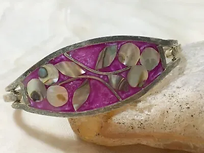 Estate Find Abalone Enamel Silver Hinged Bangle • $7.99