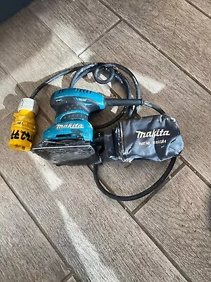 Makita BO4555 200W Palm Sander 110v • £18