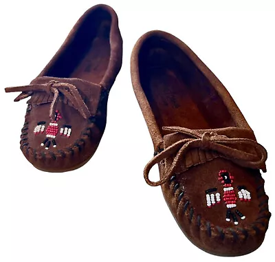 Minnetonka Shoes Moccasins Women's Sz 7.5 Beaded Thunderbird II Kilty Suede • $22.85