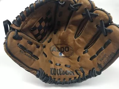 Wilson A300 9.5  Softball Glove Leather Right Hand Throw Masons Of California • $29.99