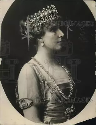 1935 Press Photo Of Queen Victoria Of Spain • $15.99