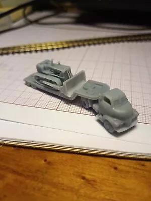 $18 • Buy Z Scale Train Miniature Trator Caterpillar D8 + Chevy COE Semi Truck