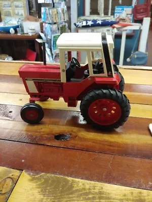 Vintage ERTL 1586 International Harvester Diecast Toy Tractor 1/16 Scale • $45