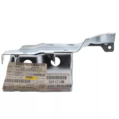 Genuine Mitsubishi 1994-2000 Montero Left Rear Bumper Bracket MR121405 • $66.10