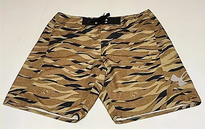 Under Armour Swim Trunks Mens 38 Loose Camo Heatgear Board Shorts Fishing Beach • $24.97