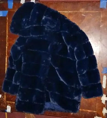 BCBGMAXAZRIA Hooded Blue Faux Mink Fur Mid Length Coat Size Small Grooved • $75.45