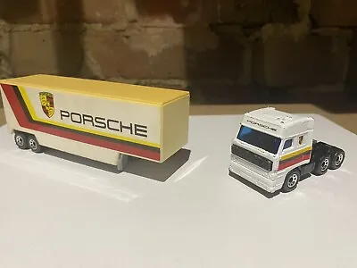 Matchbox Porsche DAF 300 Space Cab And Trailer • £11