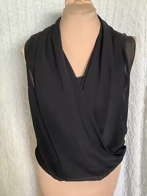 Guess By Marciano Sz S Sleeveless Lined V-Neck Top Blouse Excellent! SHIPS FREE • $10.95